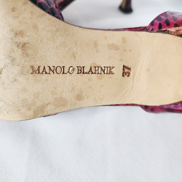 Manolo Blahnik Red Snakeskin Heels - Picture 11 of 15